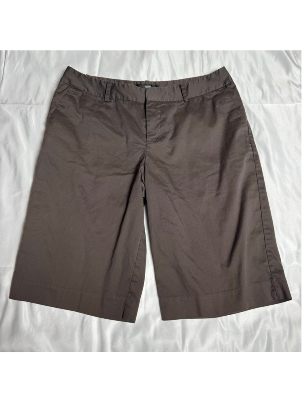 Women's Mossimo Brown Bermuda Shorts Size 8